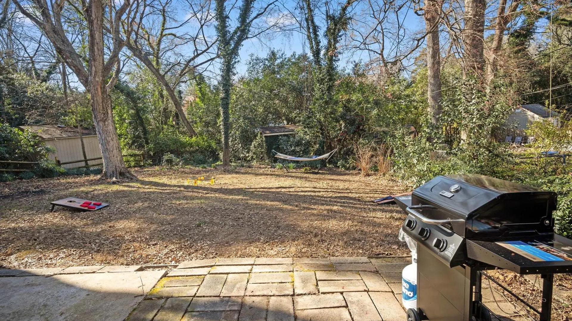 Elegant 4Bd Retreat - Backyard Bbq & Theater Room Charlotte Holiday home